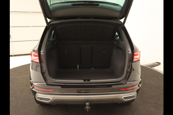 Seat Ateca 1.5 TSI FR Business Intense | Trekhaak | Achteruitrijcamera | Sfeerverlichting | Navigatie | Carplay | Stoelverwarming | Full-LED koplampen | LMV 18