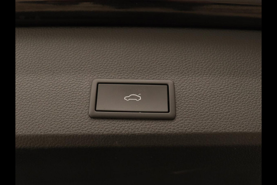 Seat Ateca 1.5 TSI FR Business Intense | Trekhaak | Achteruitrijcamera | Sfeerverlichting | Navigatie | Carplay | Stoelverwarming | Full-LED koplampen | LMV 18
