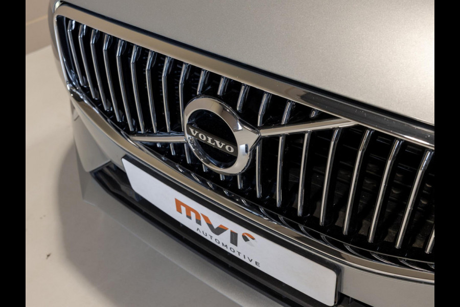 Volvo XC60 2.0 T8 Twin Engine AWD Inscription / 407pk / ERAD vervangen / Trekhaak / Panorama dak / Stoelverwarming /