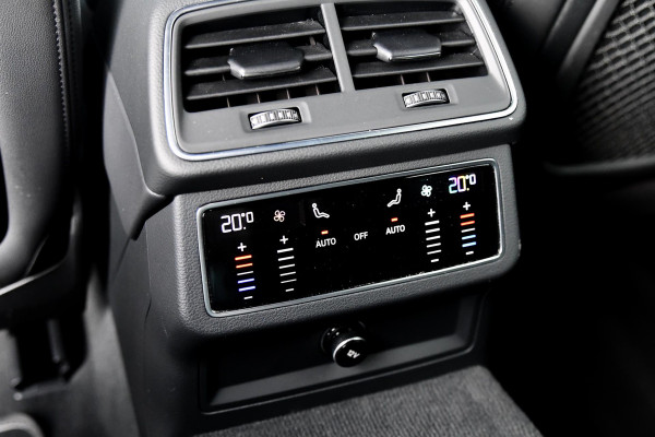 Audi A6 Avant 55 TFSI e quattro Pro Line S Competition. ACC, Trekhaak, Keyless, Stuurvw, CarPlay, Matrix!