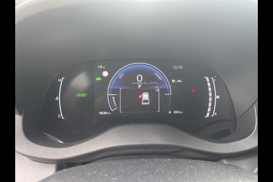 Toyota Yaris Cross 1.5 Hybrid 115 Dynamic | Stuur- & Stoelverwarming | Dodehoek detectie | Parkeersensoren | Navigatie