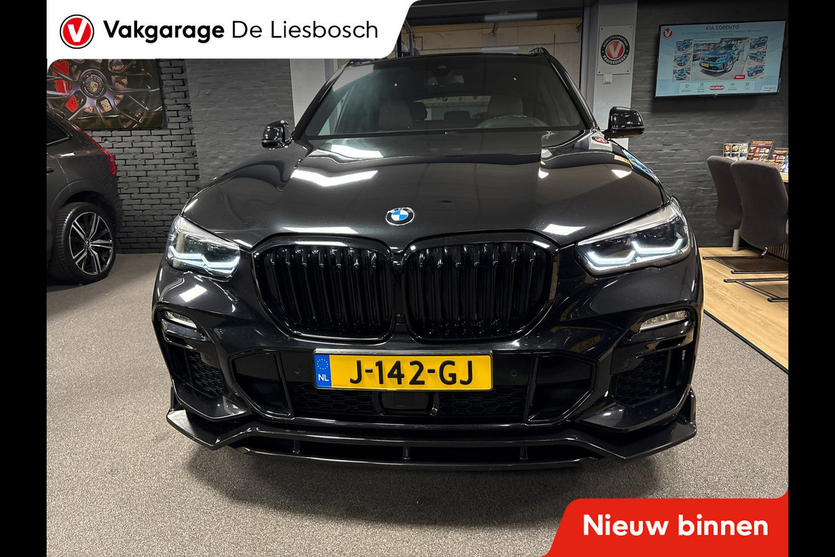 BMW X5 XDrive45e High Executive/m-pakket/pano/leer/head up/harman kardon/luchtvering BMW X5 XDrive45e High Executive/m-pakket/pano/leer/head up/harman kardon/luchtvering