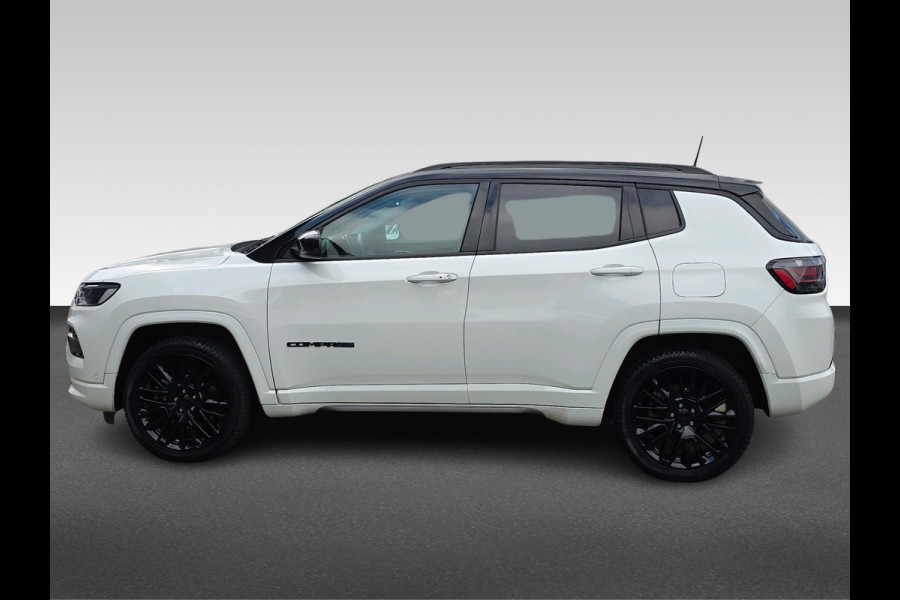 Jeep Compass 4xe 240 Plug-in Hybrid Electric S | Automaat | 4x4 | Volleder | Stoelen Elektrisch | Achtrijcamera/Parkeersensoren |