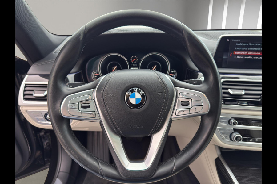 BMW 7 Serie 740e IPerformance | Laser-LED koplampen | Head-Up | Schuif/Kanteldak | Soft-close | 20" Velg | Camera | BMW 7 Serie 740e IPerformance | Laser-LED koplampen | Head-Up | Schuif/Kanteldak | Soft-close | 20" Velg | Camera |