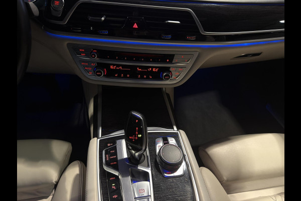 BMW 7 Serie 740e IPerformance | Laser-LED koplampen | Head-Up | Schuif/Kanteldak | Soft-close | 20" Velg | Camera | BMW 7 Serie 740e IPerformance | Laser-LED koplampen | Head-Up | Schuif/Kanteldak | Soft-close | 20" Velg | Camera |