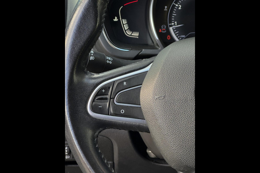 Renault Scénic 1.2 TCe Intens - Navigatie I Airco I 20 inch Sport velgen I 1/2 Leer I PDC/ LED I Dealer onderhouden Renault Scénic 1.2 TCe Intens - Navigatie I Airco I 20 inch Sport velgen I 1/2 Leer I PDC/ LED I Dealer onderhouden