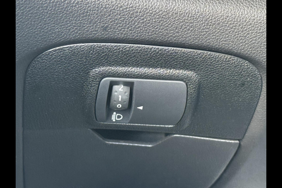 Renault Scénic 1.2 TCe Intens - Navigatie I Airco I 20 inch Sport velgen I 1/2 Leer I PDC/ LED I Dealer onderhouden Renault Scénic 1.2 TCe Intens - Navigatie I Airco I 20 inch Sport velgen I 1/2 Leer I PDC/ LED I Dealer onderhouden