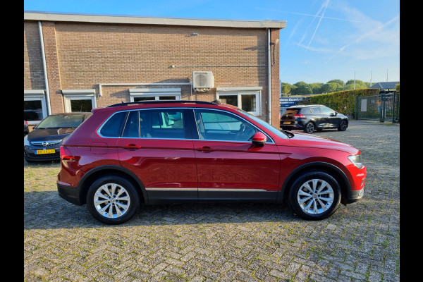 Volkswagen Tiguan 1.4 TSI ACT 150PK ✅PANODAK ✅ZEER COMPLEET