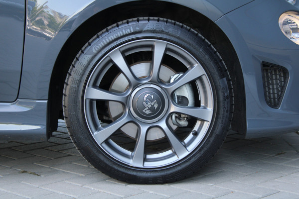 Abarth 500 1.4 T-Jet Abarth 595 70th Anniversary | NIEUWSTAAT! | UNIEK | SENSOREN ACHTER | DEALER ONDERHOUDEN | Abarth 500 1.4 T-Jet Abarth 595 70th Anniversary | NIEUWSTAAT! | UNIEK | SENSOREN ACHTER | DEALER ONDERHOUDEN |