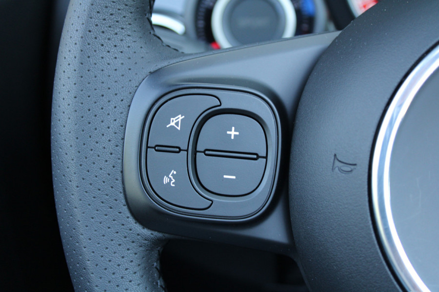 Abarth 500 1.4 T-Jet Abarth 595 70th Anniversary | NIEUWSTAAT! | UNIEK | SENSOREN ACHTER | DEALER ONDERHOUDEN | Abarth 500 1.4 T-Jet Abarth 595 70th Anniversary | NIEUWSTAAT! | UNIEK | SENSOREN ACHTER | DEALER ONDERHOUDEN |