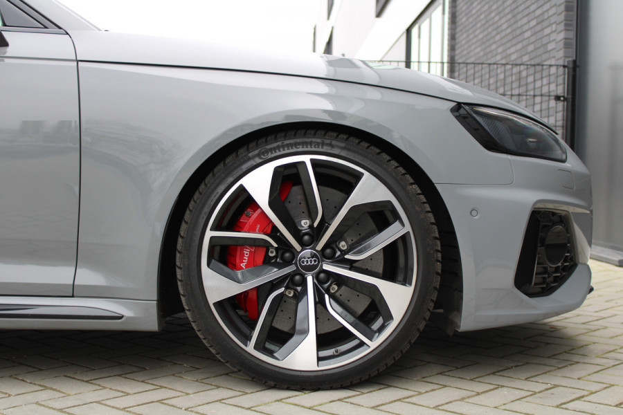 Audi RS4 Avant 2.9 TFSI RS 4 quattro | BTW | KERAMISCH | HUD | MASSAGE | RS-ZETELS | 360 | B&O | PANO |