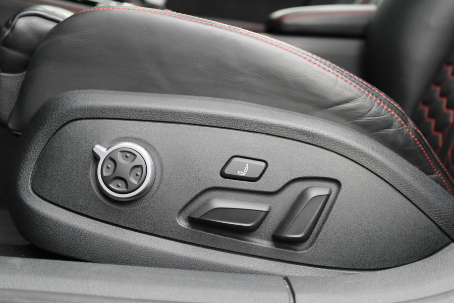 Audi RS4 Avant 2.9 TFSI RS 4 quattro | BTW | KERAMISCH | HUD | MASSAGE | RS-ZETELS | 360 | B&O | PANO |