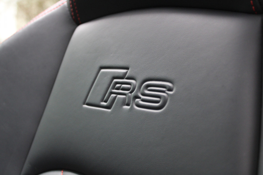 Audi RS4 Avant 2.9 TFSI RS 4 quattro | BTW | KERAMISCH | HUD | MASSAGE | RS-ZETELS | 360 | B&O | PANO |