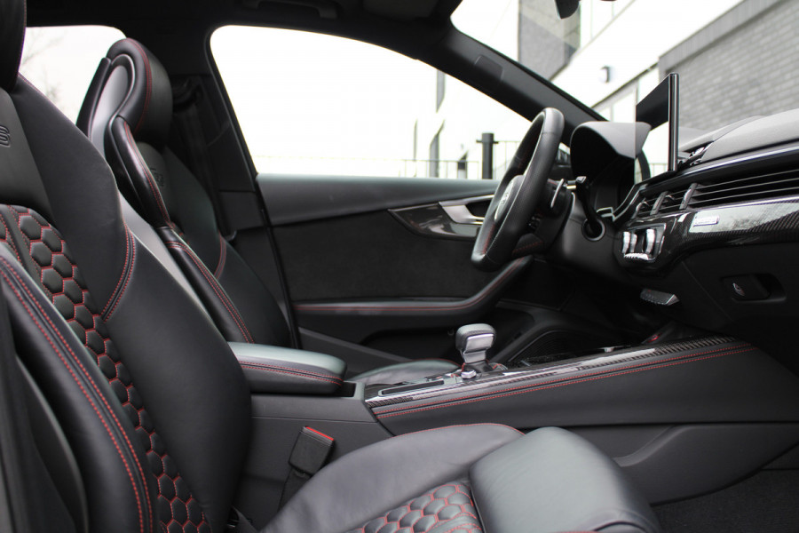 Audi RS4 Avant 2.9 TFSI RS 4 quattro | BTW | KERAMISCH | HUD | MASSAGE | RS-ZETELS | 360 | B&O | PANO |