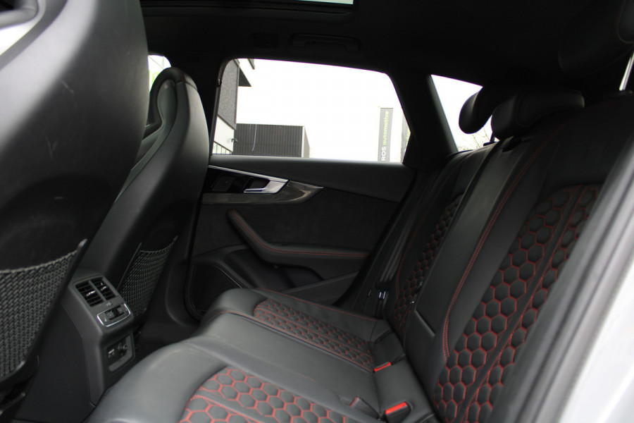 Audi RS4 Avant 2.9 TFSI RS 4 quattro | BTW | KERAMISCH | HUD | MASSAGE | RS-ZETELS | 360 | B&O | PANO |