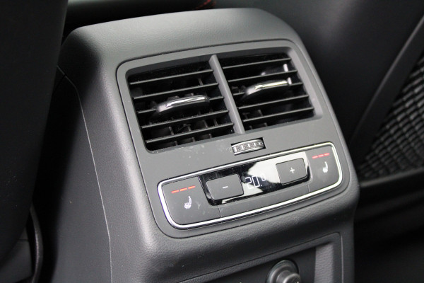 Audi RS4 Avant 2.9 TFSI RS 4 quattro | BTW | KERAMISCH | HUD | MASSAGE | RS-ZETELS | 360 | B&O | PANO |