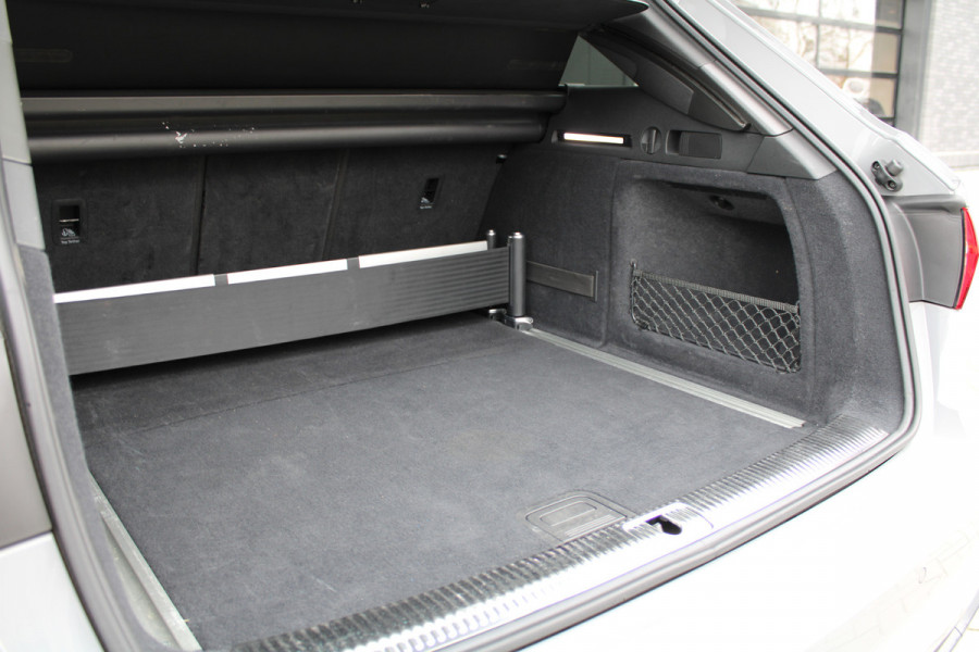 Audi RS4 Avant 2.9 TFSI RS 4 quattro | BTW | KERAMISCH | HUD | MASSAGE | RS-ZETELS | 360 | B&O | PANO |