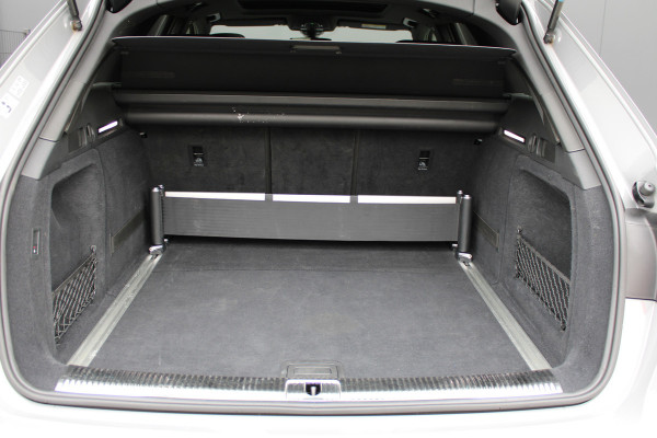 Audi RS4 Avant 2.9 TFSI RS 4 quattro | BTW | KERAMISCH | HUD | MASSAGE | RS-ZETELS | 360 | B&O | PANO |