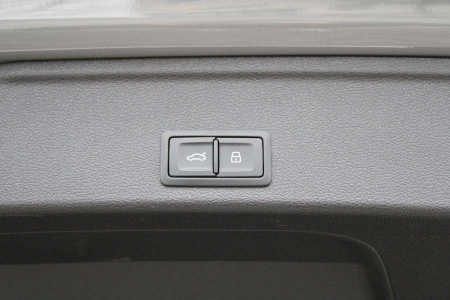 Audi RS4 Avant 2.9 TFSI RS 4 quattro | BTW | KERAMISCH | HUD | MASSAGE | RS-ZETELS | 360 | B&O | PANO |