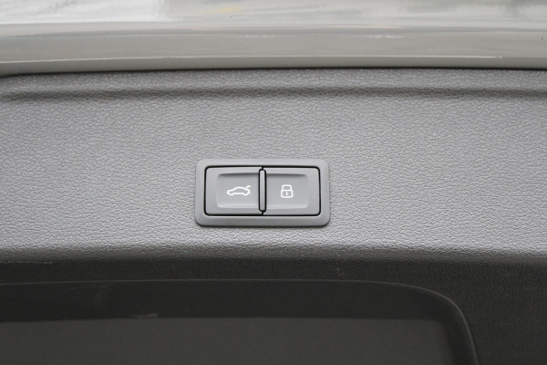 Audi RS4 Avant 2.9 TFSI RS 4 quattro | BTW | KERAMISCH | HUD | MASSAGE | RS-ZETELS | 360 | B&O | PANO |