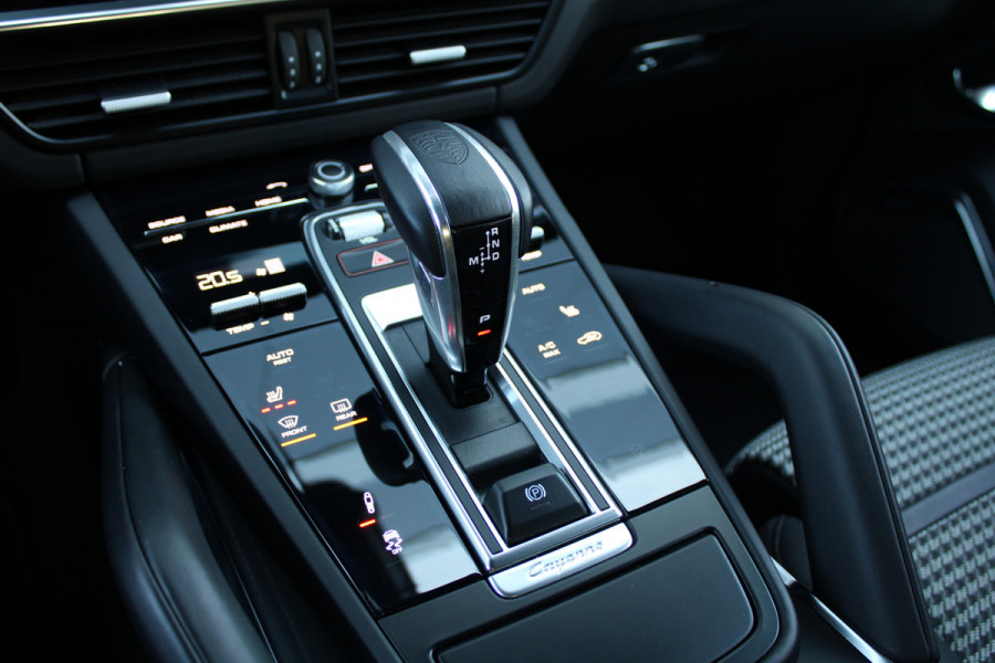 Porsche Cayenne Coupé 4.0 Turbo | BURMESTER | NACHTZICHT | HUD | 4WIELSTURING | 360 | SOFT-CLOSE | Porsche Cayenne Coupé 4.0 Turbo | BURMESTER | NACHTZICHT | HUD | 4WIELSTURING | 360 | SOFT-CLOSE |