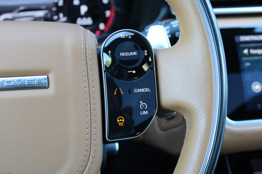 Land Rover Range Rover Velar 2.0 I4 Turbo AWD R-Dynamic HSE | NAP | VOL! | MASSAGE | STOELKOELING | HUD | LUCHTVERING | STUURVERW | Land Rover Range Rover Velar 2.0 I4 Turbo AWD R-Dynamic HSE | NAP | VOL! | MASSAGE | STOELKOELING | HUD | LUCHTVERING | STUURVERW |