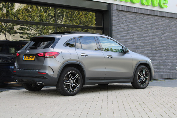Mercedes-Benz GLA 250 e Business Solution AMG Limited | NAP! | BTW | PANO | MAGNO | ACC | SFEER | ELEK TREKHAAK | DODE HOEK | Mercedes-Benz GLA 250 e Business Solution AMG Limited | NAP! | BTW | PANO | MAGNO | ACC | SFEER | ELEK TREKHAAK | DODE HOEK |