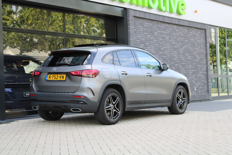 Mercedes-Benz GLA 250 e Business Solution AMG Limited | NAP! | BTW | PANO | MAGNO | ACC | SFEER | ELEK TREKHAAK | DODE HOEK | Mercedes-Benz GLA 250 e Business Solution AMG Limited | NAP! | BTW | PANO | MAGNO | ACC | SFEER | ELEK TREKHAAK | DODE HOEK |