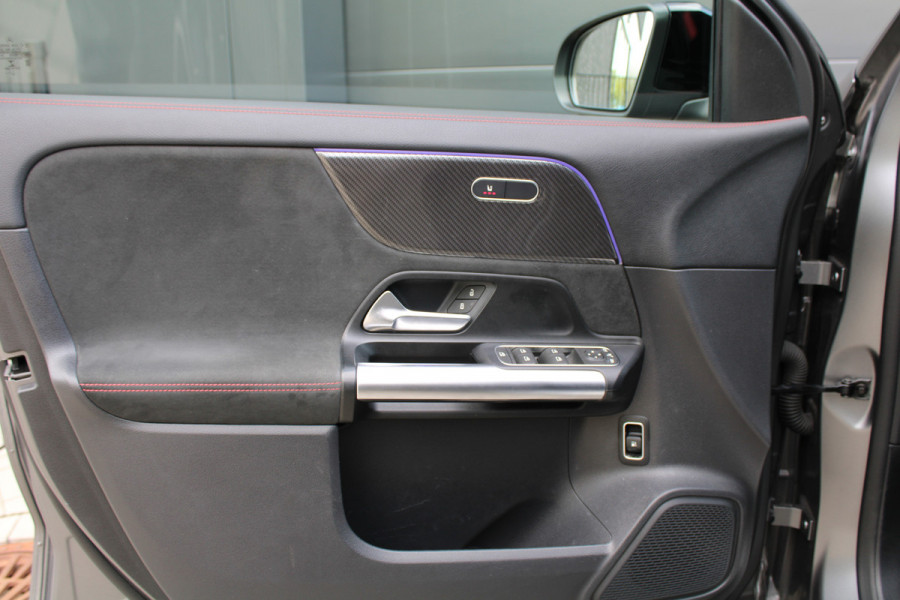 Mercedes-Benz GLA 250 e Business Solution AMG Limited | NAP! | BTW | PANO | MAGNO | ACC | SFEER | ELEK TREKHAAK | DODE HOEK | Mercedes-Benz GLA 250 e Business Solution AMG Limited | NAP! | BTW | PANO | MAGNO | ACC | SFEER | ELEK TREKHAAK | DODE HOEK |