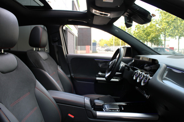 Mercedes-Benz GLA 250 e Business Solution AMG Limited | NAP! | BTW | PANO | MAGNO | ACC | SFEER | ELEK TREKHAAK | DODE HOEK | Mercedes-Benz GLA 250 e Business Solution AMG Limited | NAP! | BTW | PANO | MAGNO | ACC | SFEER | ELEK TREKHAAK | DODE HOEK |