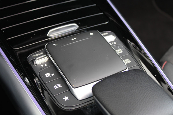 Mercedes-Benz GLA 250 e Business Solution AMG Limited | NAP! | BTW | PANO | MAGNO | ACC | SFEER | ELEK TREKHAAK | DODE HOEK | Mercedes-Benz GLA 250 e Business Solution AMG Limited | NAP! | BTW | PANO | MAGNO | ACC | SFEER | ELEK TREKHAAK | DODE HOEK |