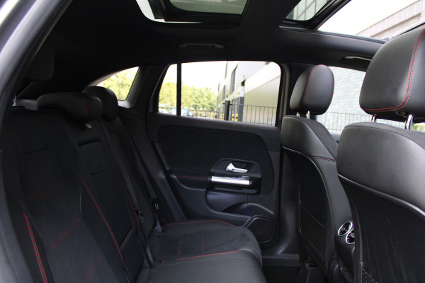 Mercedes-Benz GLA 250 e Business Solution AMG Limited | NAP! | BTW | PANO | MAGNO | ACC | SFEER | ELEK TREKHAAK | DODE HOEK | Mercedes-Benz GLA 250 e Business Solution AMG Limited | NAP! | BTW | PANO | MAGNO | ACC | SFEER | ELEK TREKHAAK | DODE HOEK |