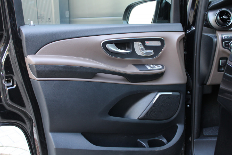 Mercedes-Benz V-Klasse 300d Extra Lang DC Avantgarde Edition | EX BTW | 4-MATIC | VOL! | AMG | BURMESTER | KOELKAST | MEMORY | STOELKOELING | ACC | TREKHAAK | SNOEK | Mercedes-Benz V-Klasse 300d Extra Lang DC Avantgarde Edition | EX BTW | 4-MATIC | VOL! | AMG | BURMESTER | KOELKAST | MEMORY | STOELKOELING | ACC | TREKHAAK | SNOEK |