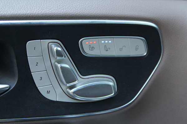 Mercedes-Benz V-Klasse 300d Extra Lang DC Avantgarde Edition | EX BTW | 4-MATIC | VOL! | AMG | BURMESTER | KOELKAST | MEMORY | STOELKOELING | ACC | TREKHAAK | SNOEK | Mercedes-Benz V-Klasse 300d Extra Lang DC Avantgarde Edition | EX BTW | 4-MATIC | VOL! | AMG | BURMESTER | KOELKAST | MEMORY | STOELKOELING | ACC | TREKHAAK | SNOEK |