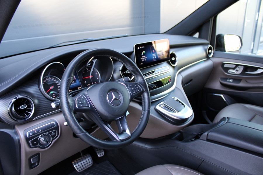 Mercedes-Benz V-Klasse 300d Extra Lang DC Avantgarde Edition | EX BTW | 4-MATIC | VOL! | AMG | BURMESTER | KOELKAST | MEMORY | STOELKOELING | ACC | TREKHAAK | SNOEK | Mercedes-Benz V-Klasse 300d Extra Lang DC Avantgarde Edition | EX BTW | 4-MATIC | VOL! | AMG | BURMESTER | KOELKAST | MEMORY | STOELKOELING | ACC | TREKHAAK | SNOEK |