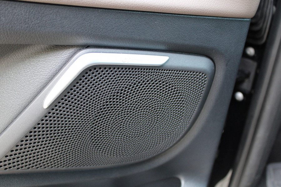 Mercedes-Benz V-Klasse 300d Extra Lang DC Avantgarde Edition | EX BTW | 4-MATIC | VOL! | AMG | BURMESTER | KOELKAST | MEMORY | STOELKOELING | ACC | TREKHAAK | SNOEK | Mercedes-Benz V-Klasse 300d Extra Lang DC Avantgarde Edition | EX BTW | 4-MATIC | VOL! | AMG | BURMESTER | KOELKAST | MEMORY | STOELKOELING | ACC | TREKHAAK | SNOEK |