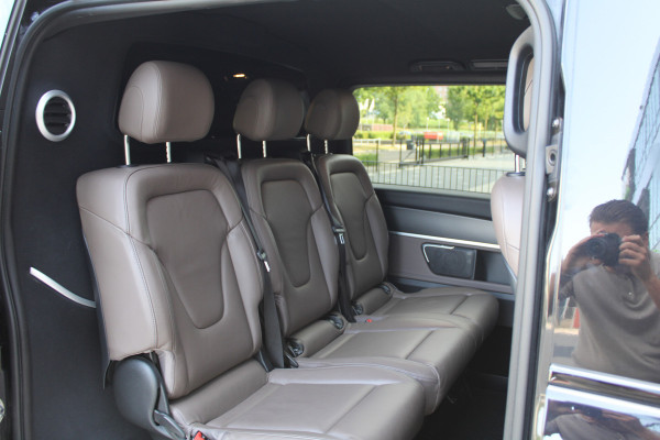 Mercedes-Benz V-Klasse 300d Extra Lang DC Avantgarde Edition | EX BTW | 4-MATIC | VOL! | AMG | BURMESTER | KOELKAST | MEMORY | STOELKOELING | ACC | TREKHAAK | SNOEK | Mercedes-Benz V-Klasse 300d Extra Lang DC Avantgarde Edition | EX BTW | 4-MATIC | VOL! | AMG | BURMESTER | KOELKAST | MEMORY | STOELKOELING | ACC | TREKHAAK | SNOEK |