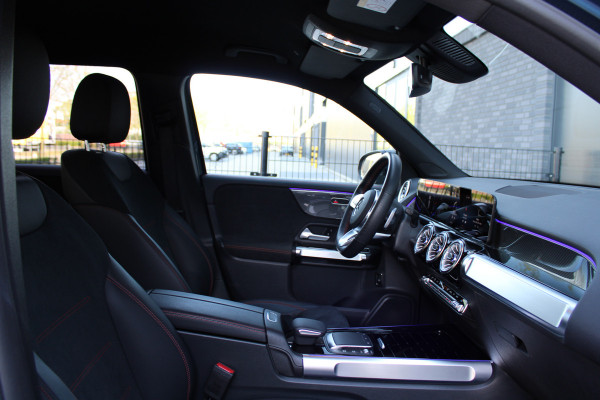 Mercedes-Benz Glb 180 AMG Line | BTW | CAMERA | CRUISE | SFEER | Mercedes-Benz Glb 180 AMG Line | BTW | CAMERA | CRUISE | SFEER |