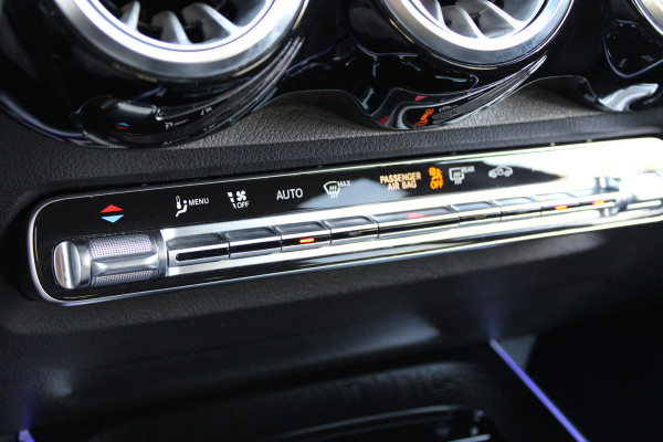 Mercedes-Benz Glb 180 AMG Line | BTW | CAMERA | CRUISE | SFEER | Mercedes-Benz Glb 180 AMG Line | BTW | CAMERA | CRUISE | SFEER |