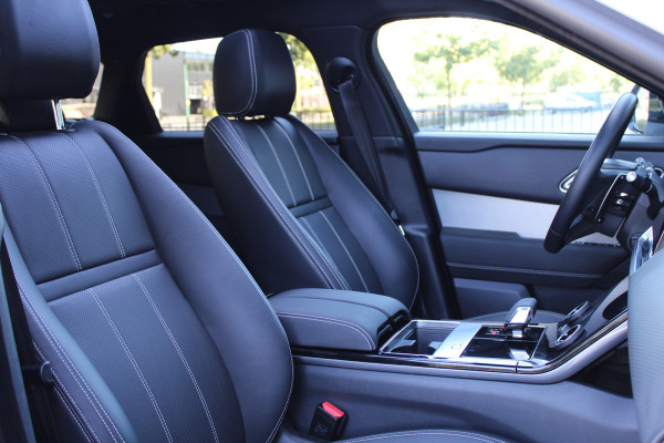 Land Rover Range Rover Velar 2.0 P400e R-Dynamic SE | PANO | CAMERA | MERIDIAN | MEMORY | ACC | Land Rover Range Rover Velar 2.0 P400e R-Dynamic SE | PANO | CAMERA | MERIDIAN | MEMORY | ACC |