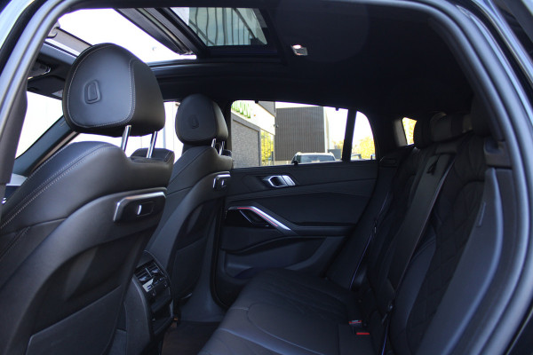BMW X6 xDrive40i M-SPORT | PANO | MEMORY | SKY LOUNGE | LED | SFEER | BEKERVERKOELING | BMW X6 xDrive40i M-SPORT | PANO | MEMORY | SKY LOUNGE | LED | SFEER | BEKERVERKOELING |