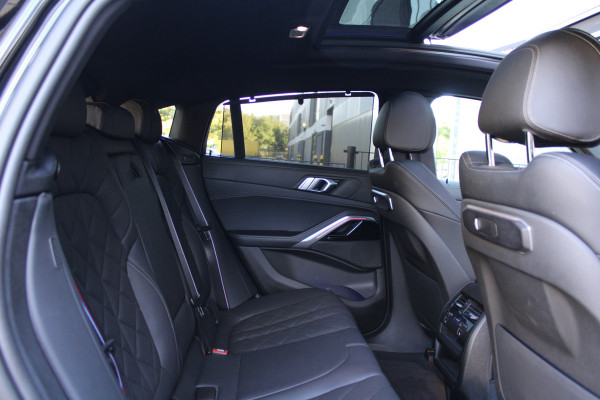 BMW X6 xDrive40i M-SPORT | PANO | MEMORY | SKY LOUNGE | LED | SFEER | BEKERVERKOELING | BMW X6 xDrive40i M-SPORT | PANO | MEMORY | SKY LOUNGE | LED | SFEER | BEKERVERKOELING |