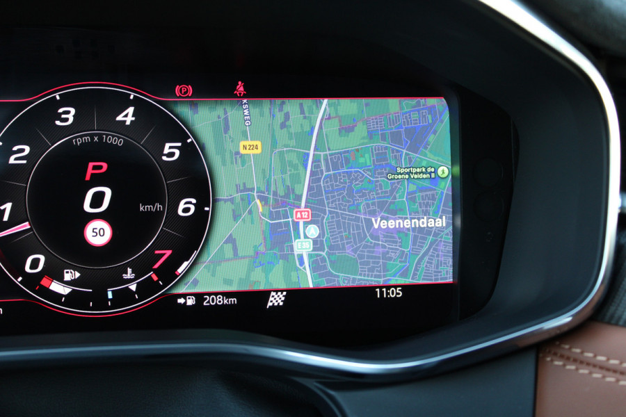 Jaguar F-Pace 5.0 V8 S/C AWD SVR | UNIEK! | DEALER OND | HUD | 360 | STOELKOELING | ELEK TREKHAAK | MERIDIAN |