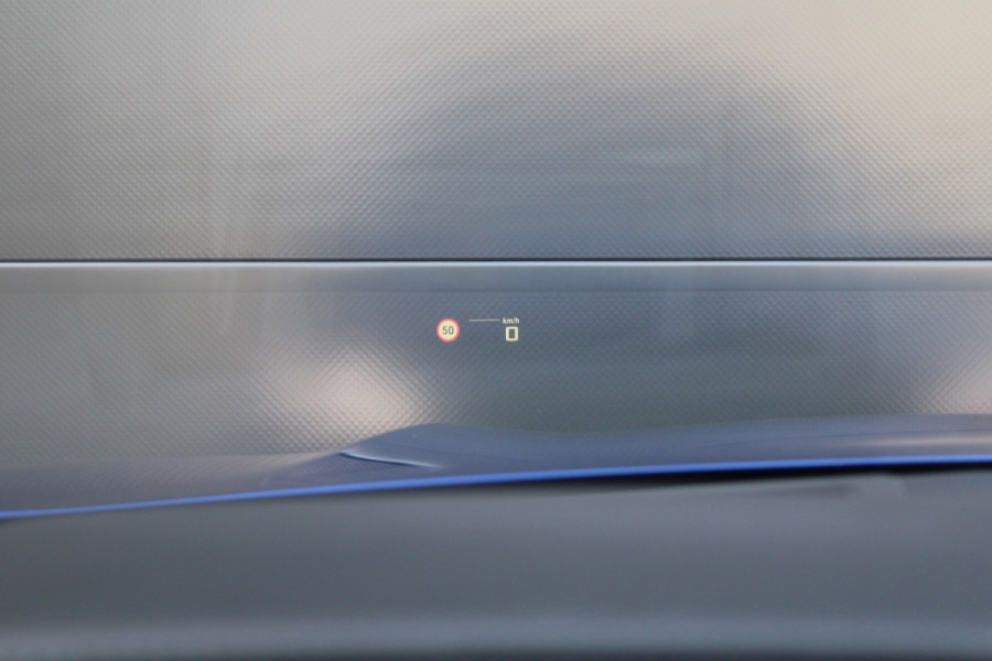 BMW X5 M Competition | PANO | B&W | MASSAGE | REAR ENTERAINMENT | STOELVENTILATIE |