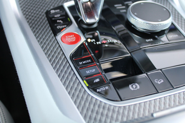 BMW X5 M Competition | PANO | B&W | MASSAGE | REAR ENTERAINMENT | STOELVENTILATIE |