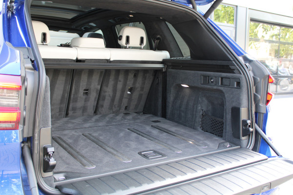 BMW X5 M Competition | PANO | B&W | MASSAGE | REAR ENTERAINMENT | STOELVENTILATIE |