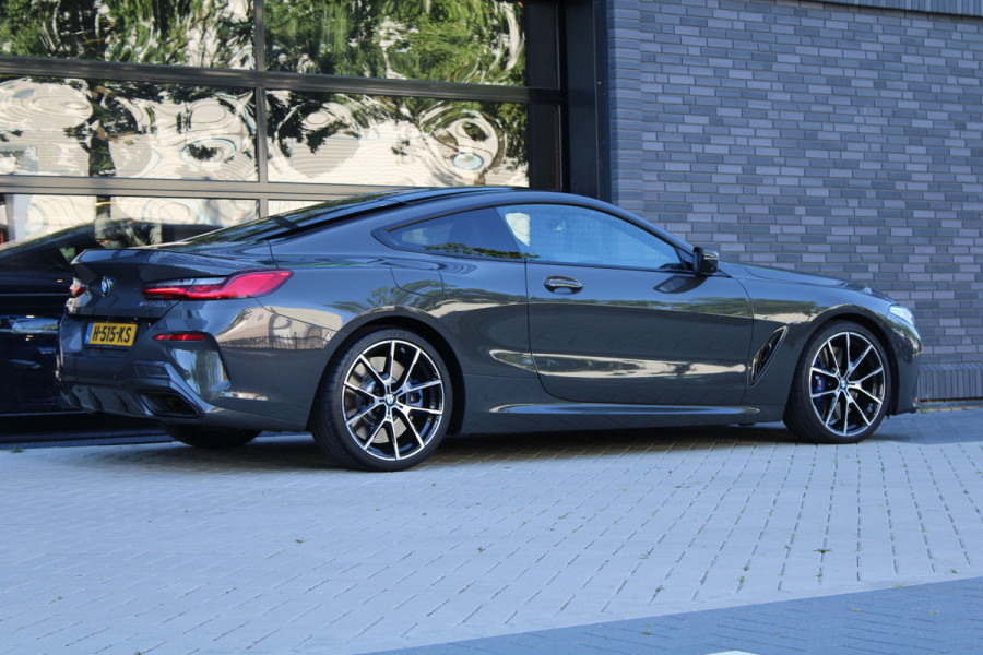BMW 8 Serie M850i xDrive High Executive | NAP | BTW | B&W | 4WIELSTURING | CARBON | SOFT-CLOSE | HUD | 360 | KEYLESS | BMW 8 Serie M850i xDrive High Executive | NAP | BTW | B&W | 4WIELSTURING | CARBON | SOFT-CLOSE | HUD | 360 | KEYLESS |