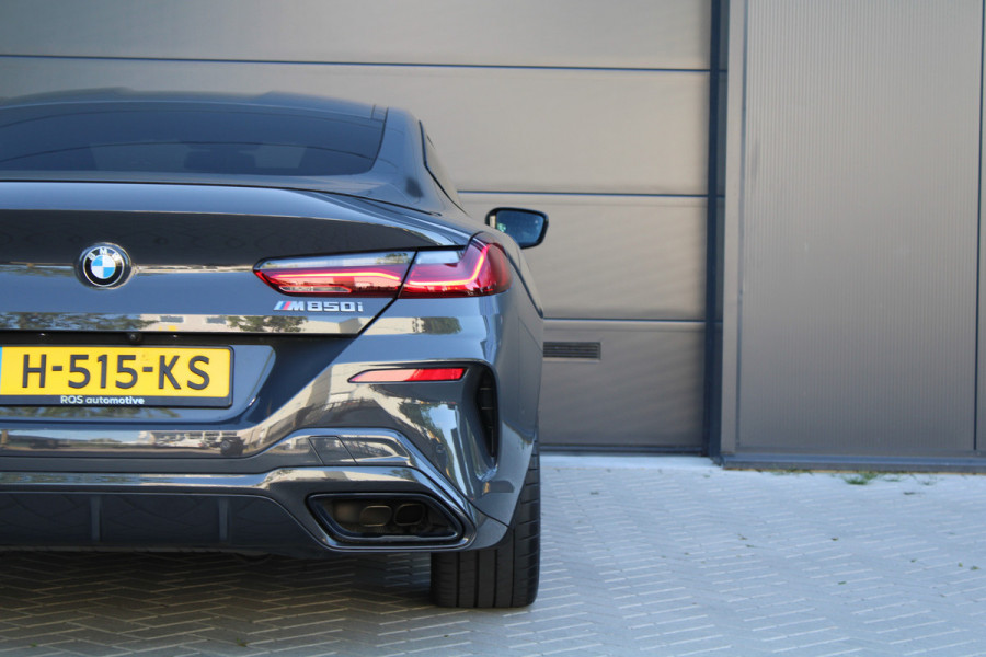 BMW 8 Serie M850i xDrive High Executive | NAP | BTW | B&W | 4WIELSTURING | CARBON | SOFT-CLOSE | HUD | 360 | KEYLESS | BMW 8 Serie M850i xDrive High Executive | NAP | BTW | B&W | 4WIELSTURING | CARBON | SOFT-CLOSE | HUD | 360 | KEYLESS |