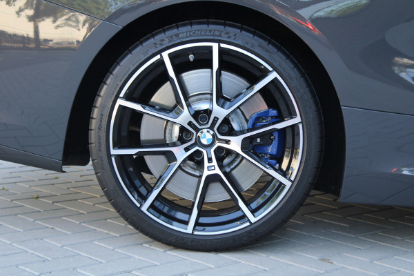 BMW 8 Serie M850i xDrive High Executive | NAP | BTW | B&W | 4WIELSTURING | CARBON | SOFT-CLOSE | HUD | 360 | KEYLESS | BMW 8 Serie M850i xDrive High Executive | NAP | BTW | B&W | 4WIELSTURING | CARBON | SOFT-CLOSE | HUD | 360 | KEYLESS |