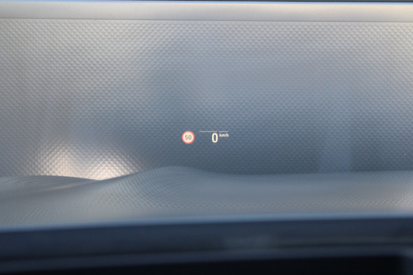 BMW 8 Serie M850i xDrive High Executive | NAP | BTW | B&W | 4WIELSTURING | CARBON | SOFT-CLOSE | HUD | 360 | KEYLESS | BMW 8 Serie M850i xDrive High Executive | NAP | BTW | B&W | 4WIELSTURING | CARBON | SOFT-CLOSE | HUD | 360 | KEYLESS |